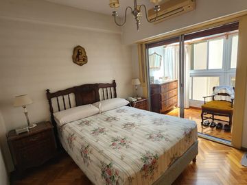 Departamento de 4 ambientes en Venta en Caballito