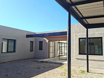 Casa Premium en La Esperanza Club de Campo, Gral. Rodriguez, Buenos Aires, Argentina