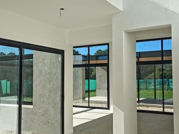 Casa Premium en La Esperanza Club de Campo, Gral. Rodriguez, Buenos Aires, Argentina