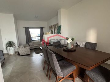 CASA EN VENTA AL SUR DE SALTILLO