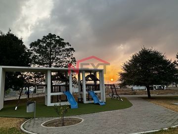 CASA EN VENTA AL SUR DE SALTILLO