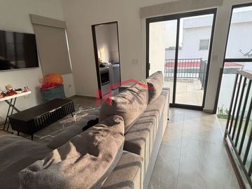 CASA EN VENTA AL SUR DE SALTILLO
