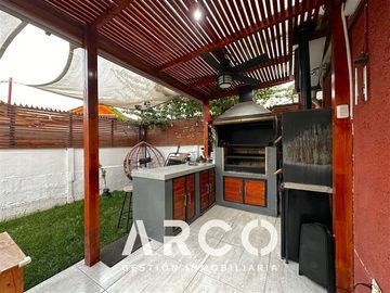Casa en Venta en SANTA MONICA
