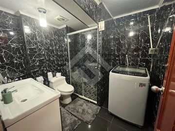 Casa en Venta en Domingo Tocornal/ Juan de Dios Malebrán