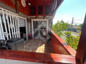 Casa en Venta en Domingo Tocornal/ Juan de Dios Malebrán