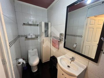 Casa en Venta en Domingo Tocornal/ Juan de Dios Malebrán