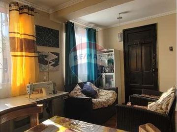 SE VENDE AMPLIA CASA ESQUINA EN SAN MIGUEL