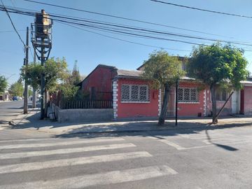 Se vende casa esquina  Salvador Allende, Lo Espejo