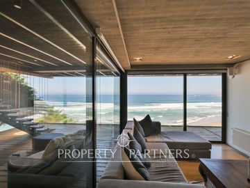 Casa Mathias Klotz Primera línea Beranda