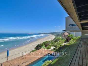Casa Mathias Klotz Primera línea Beranda
