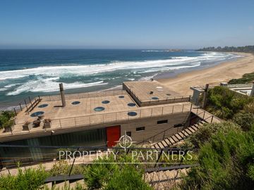 Casa Mathias Klotz Primera línea Beranda