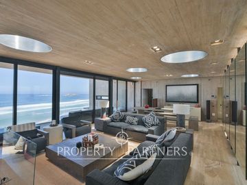 Casa Mathias Klotz Primera línea Beranda