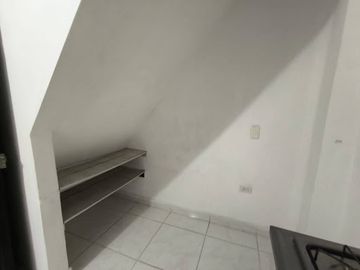 ARRIENDO de APARTAESTUDIO en MedellÃ­n