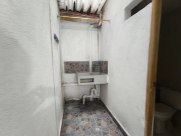 ARRIENDO de APARTAESTUDIO en MedellÃ­n