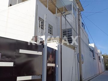 CASA EN RESIDENCIAL AGUA AZUL - (3)