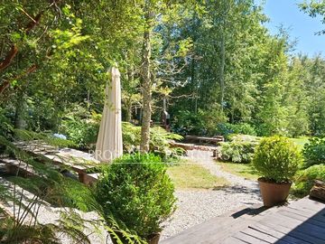 Casa orilla de Lago Panguipulli con playa exclusiva y vista al Volcán Villarrica