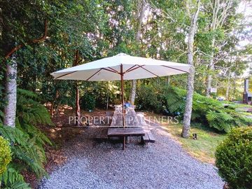 Casa orilla de Lago Panguipulli con playa exclusiva y vista al Volcán Villarrica