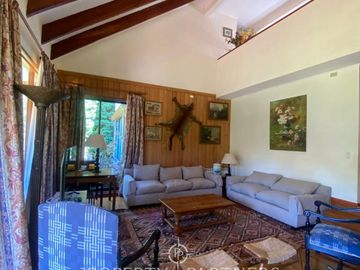 CASA BORDE LAGO
