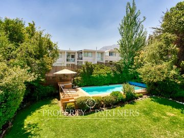 VENTA DE AGRADABLE CASA EN CONDOMINIO EN LAS PIRCAS PEÑALOLEN