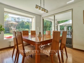 VENTA DE AGRADABLE CASA EN CONDOMINIO EN LAS PIRCAS PEÑALOLEN
