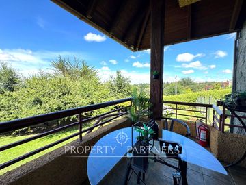 Hermosa propiedad en condominio Lomas del Carmen, con inmejorable vista.