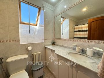 Hermosa propiedad en condominio Lomas del Carmen, con inmejorable vista.