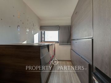 Duplex en Luis Thayer Ojeda, Metro Tobalaba, Providencia