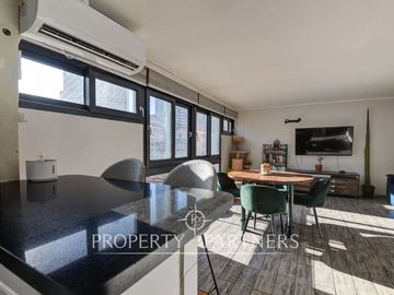 Duplex en Luis Thayer Ojeda, Metro Tobalaba, Providencia