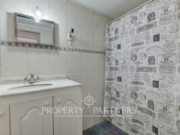 Duplex en Luis Thayer Ojeda, Metro Tobalaba, Providencia
