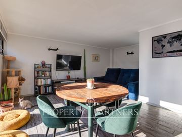 Duplex en Luis Thayer Ojeda, Metro Tobalaba, Providencia
