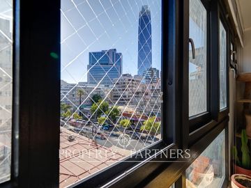 Duplex en Luis Thayer Ojeda, Metro Tobalaba, Providencia