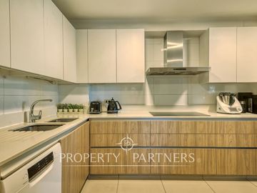 Moderno, 3D/3B, amplia terraza y logia independiente en barrio Pío XI, Vitacura