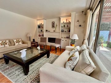 Bellísima casa en condominio