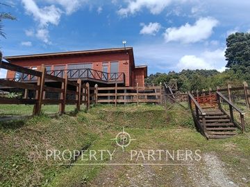 Casa con vista al volcán a pasos del centro de Panguipulli