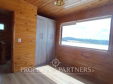 Casa con vista al volcán a pasos del centro de Panguipulli
