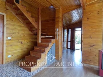 Casa con vista al volcán a pasos del centro de Panguipulli