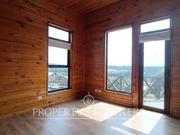 Casa con vista al volcán a pasos del centro de Panguipulli