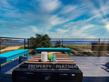 Pichilemu, Espectacular Casa en Primera línea