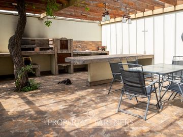 Moderna Casa en Santa Teresa