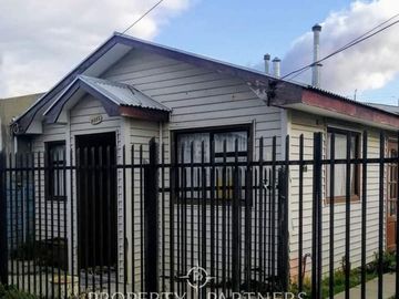 Acogedora casa en venta en sector sur
