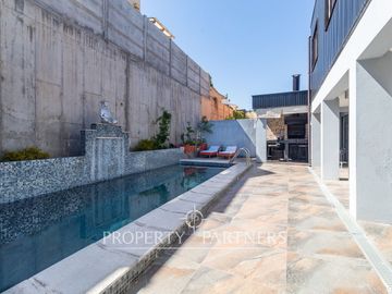 Alto Macul , Moderna , excelente ubicacion, sector cordillerano , totalmente remodelada y espaciosa .