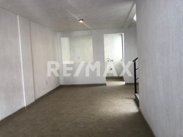 CASA EN VENTA EN TOLUCA - (3)
