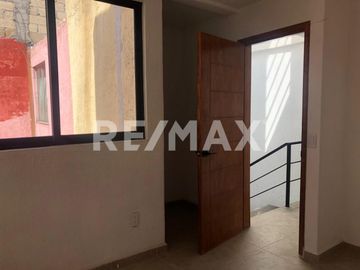 CASA EN VENTA EN TOLUCA - (3)