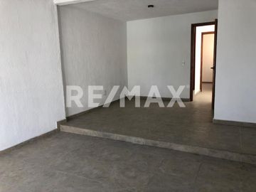 CASA EN VENTA EN TOLUCA - (3)