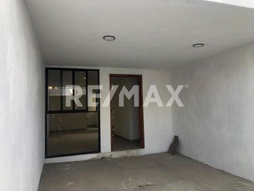 CASA EN VENTA EN TOLUCA - (3)