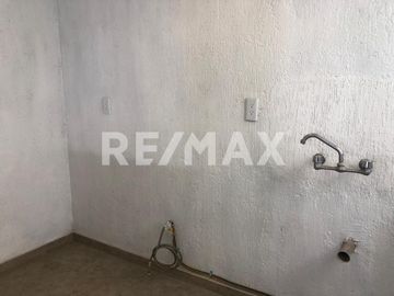 CASA EN VENTA EN TOLUCA - (3)
