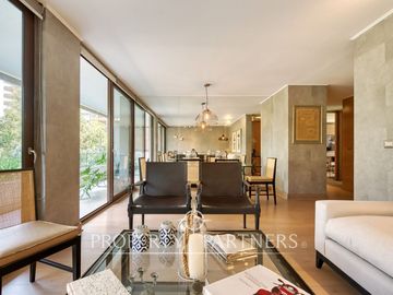 Estupendo departamento , con terminaciones de primer nivel, en exclusivo sector de Las Condes, 2D2B 3E1B a pasos del parque Juan Pablo II