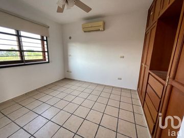 AMPLIA CASA EN VENTA FRAC. PASO REAL