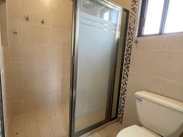 AMPLIA CASA EN VENTA FRAC. PASO REAL