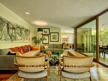 Fabuloso duplex con jardín en excelente sector de Vitacura